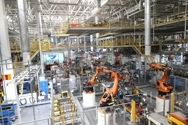 龙泉驿智能工厂与数字化车间总量跃居成都第一，引领区域产业转型升级